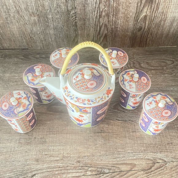 Full Set of Japanese Imari Porcelain Tea Service Teapot & 6 Cups with Lids EUC - Picture 2 of 5